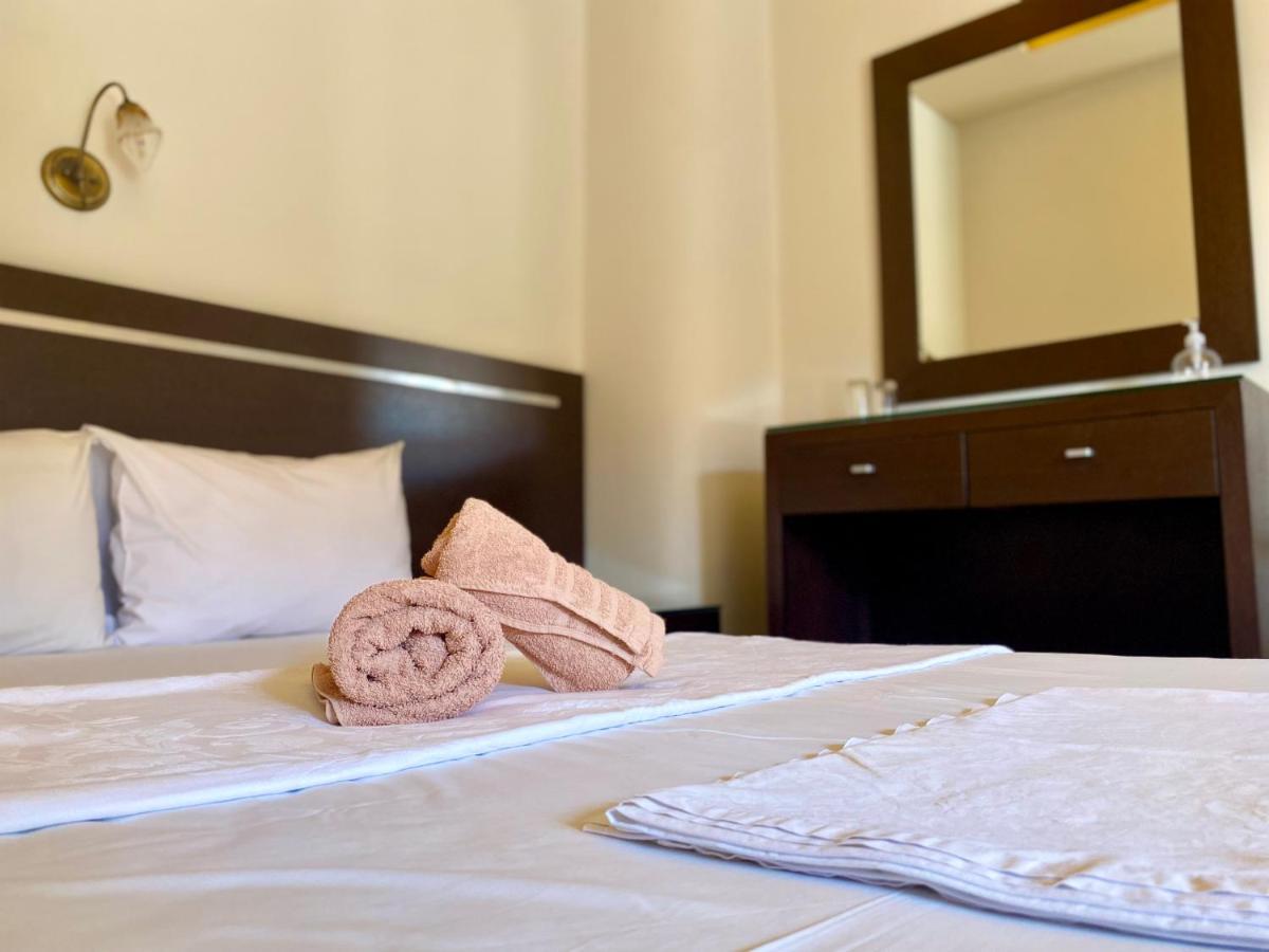 Hotel Alkionis Jeriszósz Kültér fotó